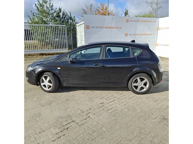 Personenauto seat, leon 1.6 reference, zwart, bouwjaar 2006 - afbeelding 47 van  47