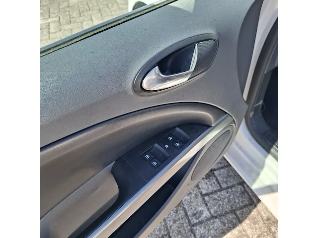 Personenauto seat, leon 1.8 tfsi businessline high, bouwjaar 2010 - afbeelding 3 van  48