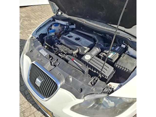 Personenauto seat, leon 1.8 tfsi businessline high, bouwjaar 2010 - afbeelding 36 van  48