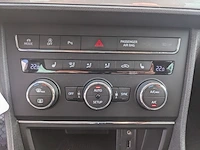 Personenauto seat, leon 2.0 tdi fr connect, wit, bouwjaar 2016 - afbeelding 20 van  58