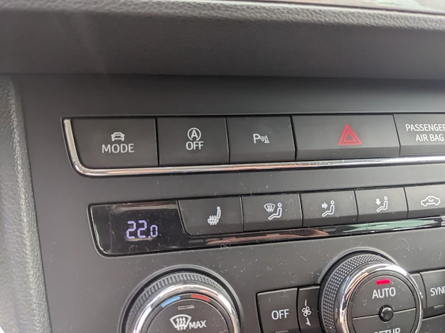 Personenauto seat, leon 2.0 tdi fr connect, wit, bouwjaar 2016 - afbeelding 24 van  58