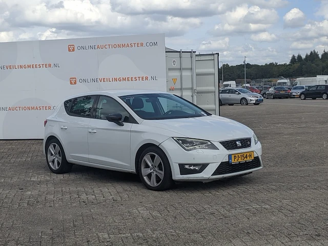 Personenauto seat, leon 2.0 tdi fr connect, wit, bouwjaar 2016 - afbeelding 34 van  58