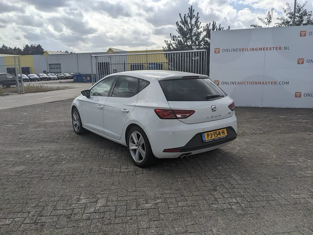 Personenauto seat, leon 2.0 tdi fr connect, wit, bouwjaar 2016 - afbeelding 57 van  58