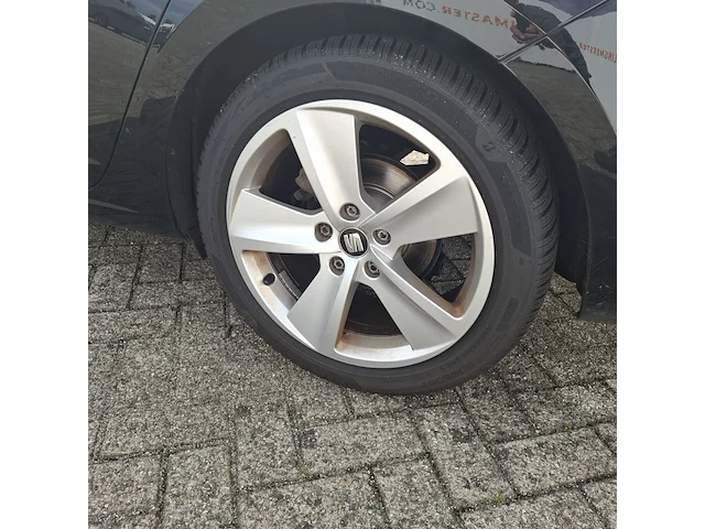 Personenauto, seat, leon - afbeelding 5 van  44