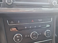 Personenauto, seat, leon - afbeelding 16 van  44