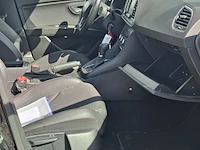 Personenauto, seat, leon - afbeelding 28 van  44