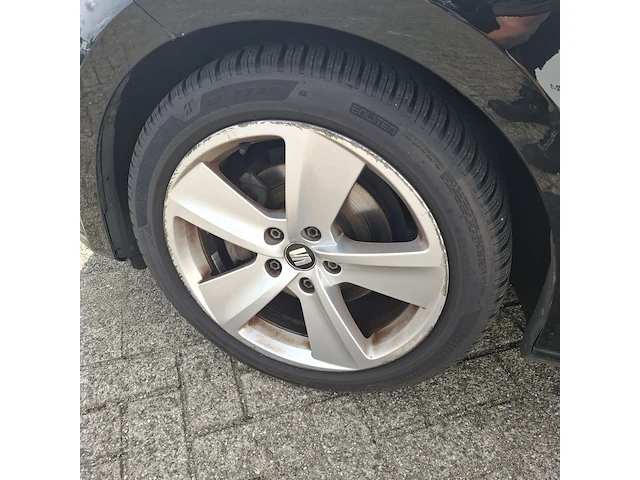 Personenauto, seat, leon - afbeelding 44 van  44