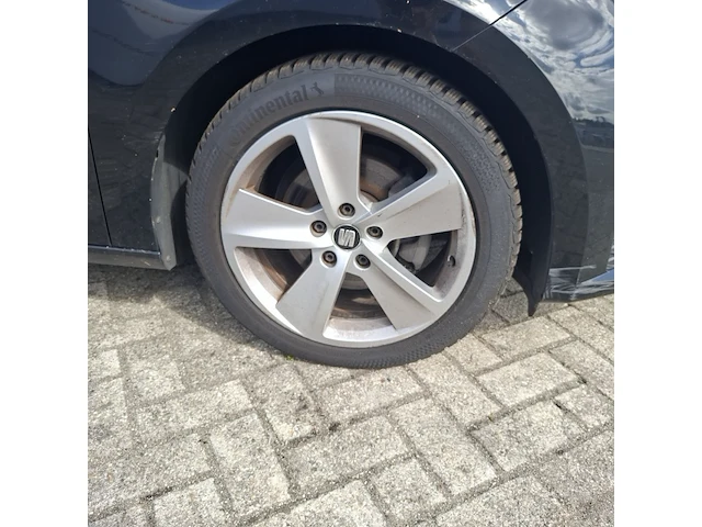 Personenauto, seat, leon - afbeelding 3 van  49