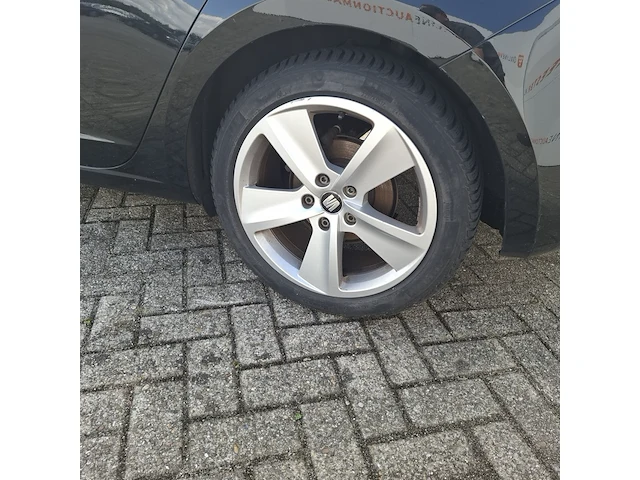 Personenauto, seat, leon - afbeelding 5 van  49