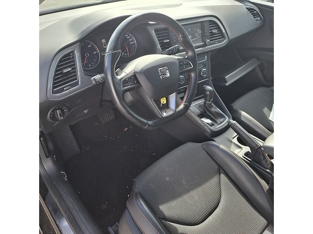 Personenauto, seat, leon - afbeelding 7 van  49