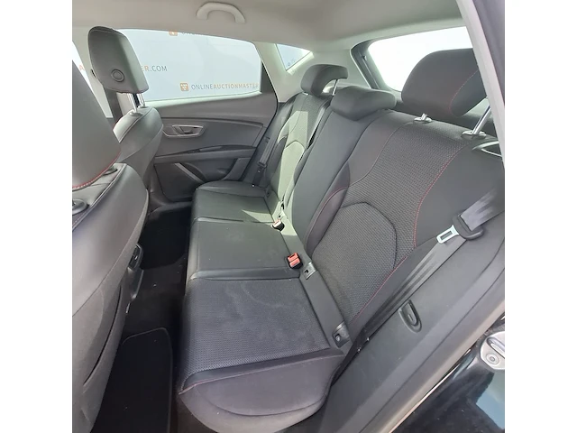 Personenauto, seat, leon - afbeelding 26 van  49