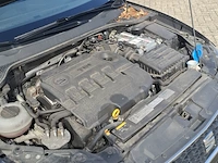 Personenauto, seat, leon - afbeelding 38 van  49