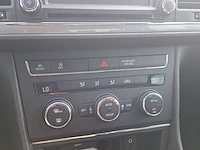 Personenauto, seat, leon - afbeelding 18 van  45