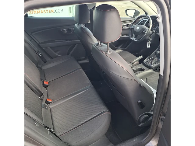 Personenauto, seat, leon - afbeelding 25 van  45