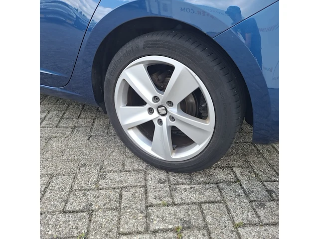 Personenauto, seat, leon - afbeelding 5 van  56