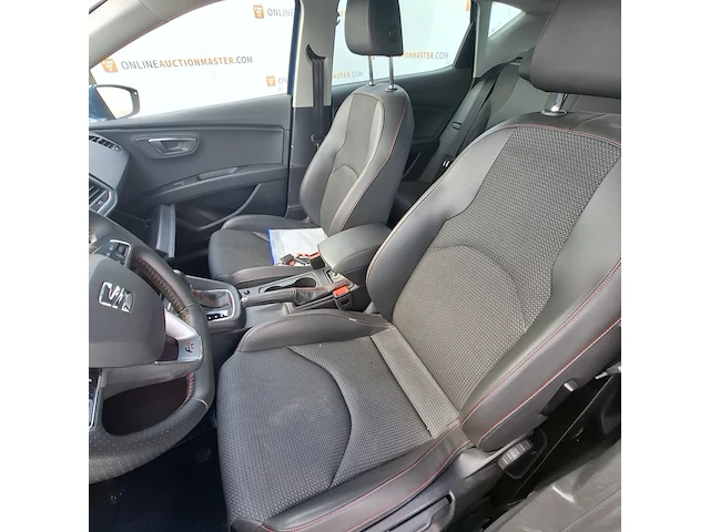 Personenauto, seat, leon - afbeelding 9 van  56