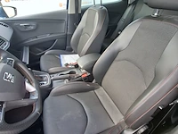 Personenauto, seat, leon - afbeelding 9 van  56