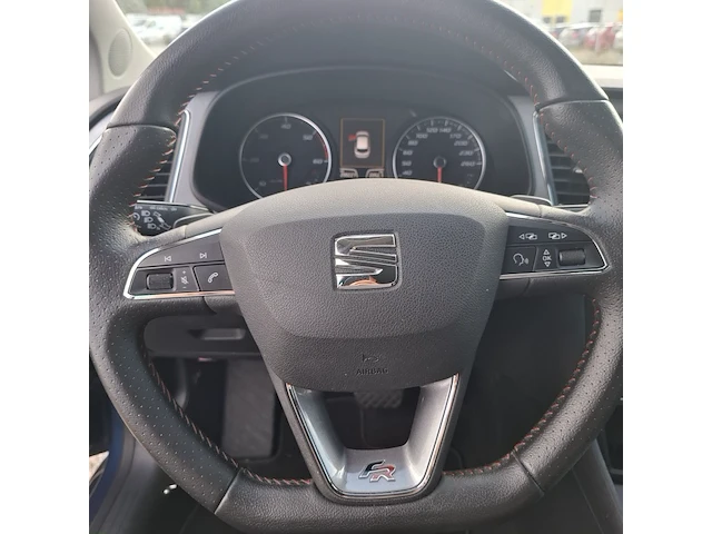 Personenauto, seat, leon - afbeelding 10 van  56