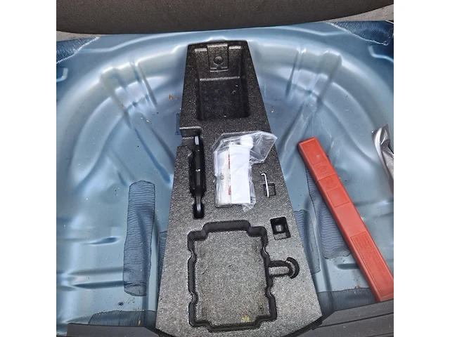Personenauto, seat, leon - afbeelding 25 van  56