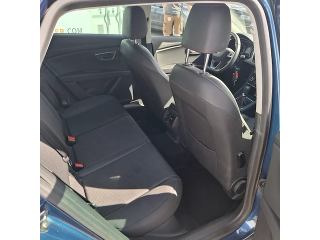 Personenauto, seat, leon - afbeelding 26 van  56