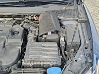 Personenauto, seat, leon - afbeelding 35 van  56