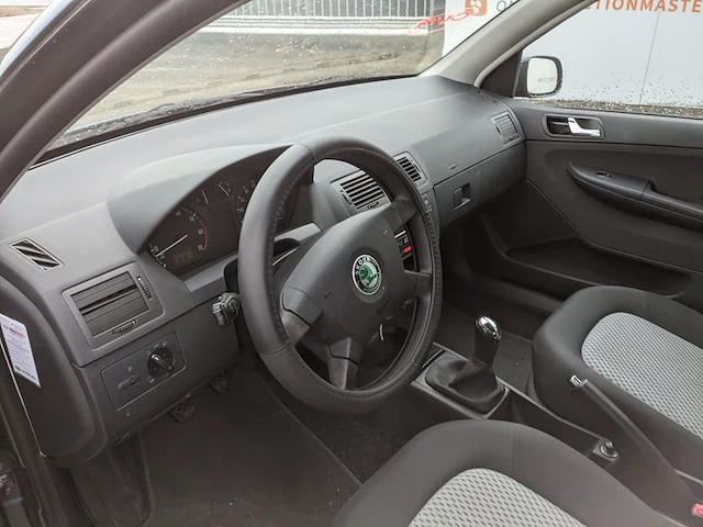 Personenauto skoda, fabia 1.4-16v flash, bouwjaar 2004 - afbeelding 3 van  51