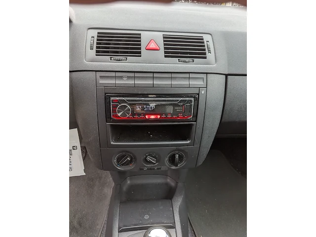 Personenauto skoda, fabia 1.4-16v flash, bouwjaar 2004 - afbeelding 13 van  51