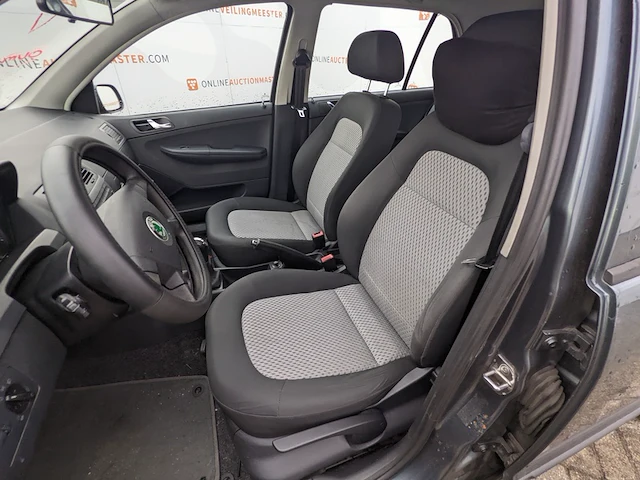Personenauto skoda, fabia 1.4-16v flash, bouwjaar 2004 - afbeelding 17 van  51