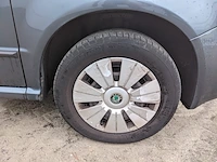 Personenauto skoda, fabia 1.4-16v flash, bouwjaar 2004 - afbeelding 37 van  51