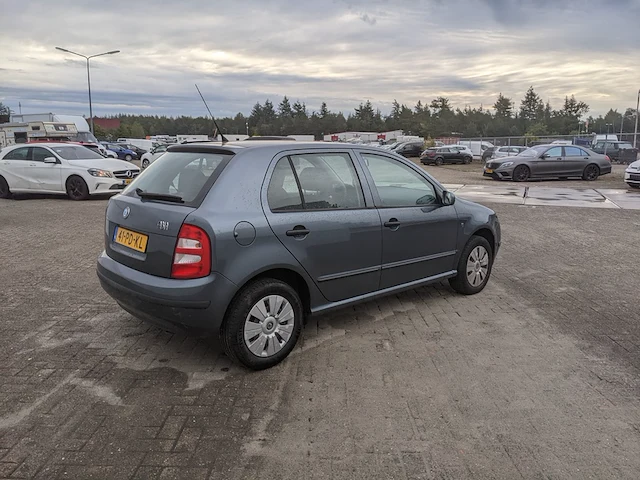 Personenauto skoda, fabia 1.4-16v flash, bouwjaar 2004 - afbeelding 45 van  51