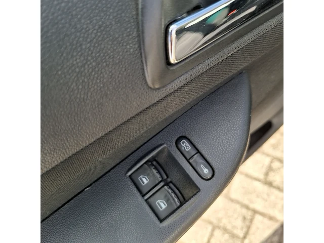 Personenauto skoda, fabia 2.0 elegance, bouwjaar 2005 - afbeelding 7 van  26