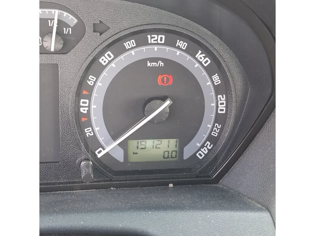 Personenauto skoda, fabia 2.0 elegance, bouwjaar 2005 - afbeelding 8 van  26