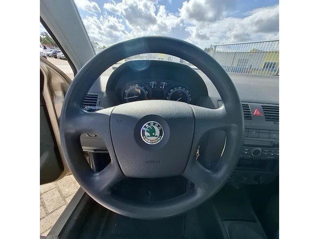 Personenauto skoda, fabia 2.0 elegance, bouwjaar 2005 - afbeelding 9 van  26