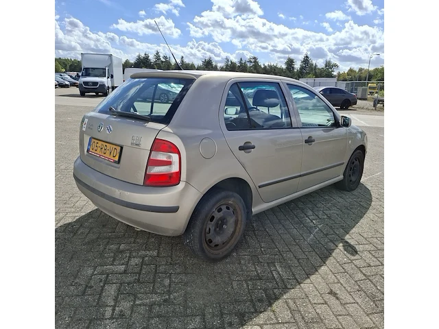 Personenauto skoda, fabia 2.0 elegance, bouwjaar 2005 - afbeelding 22 van  26