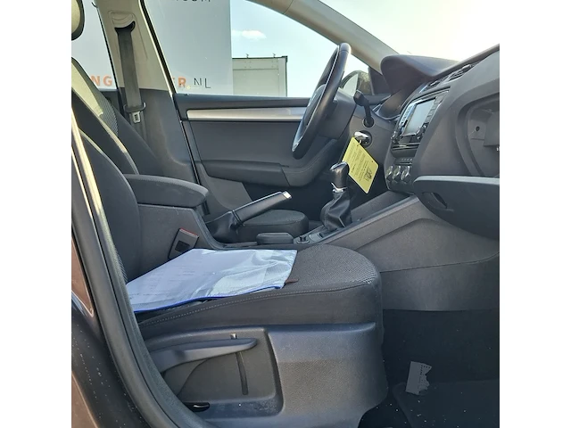 Personenauto, skoda, octavia combi 2.0 tdi, 2016 - afbeelding 29 van  46