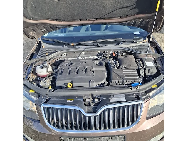 Personenauto, skoda, octavia combi 2.0 tdi, 2016 - afbeelding 30 van  46