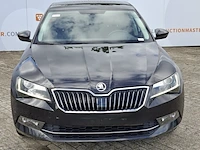 Personenauto, skoda, superb, 2017 - afbeelding 12 van  59