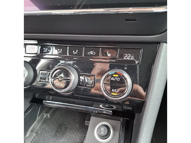 Personenauto, skoda, superb, 2017 - afbeelding 24 van  59