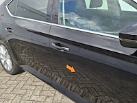 Personenauto, skoda, superb, 2017 - afbeelding 51 van  59