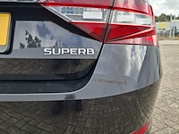 Personenauto, skoda, superb, 2017 - afbeelding 54 van  59