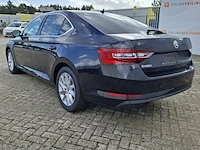 Personenauto, skoda, superb, 2017 - afbeelding 57 van  59