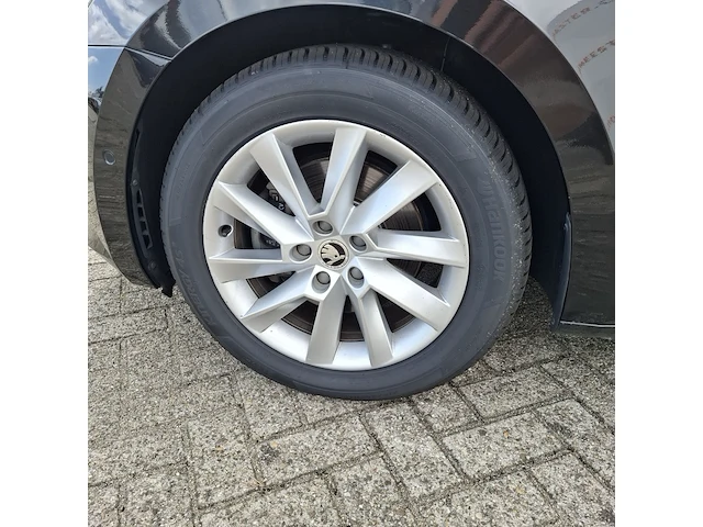 Personenauto, skoda, superb, 2017 - afbeelding 59 van  59