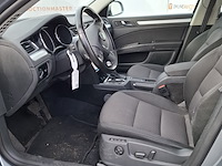 Personenauto skoda, superb combi 3.6, grijs, bouwjaar 2010 - afbeelding 5 van  29