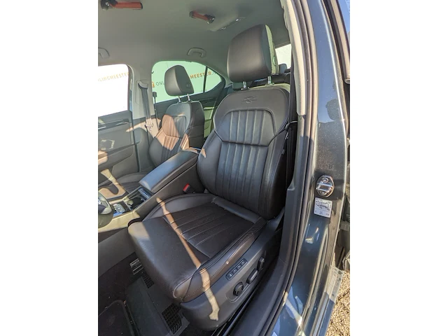 Personenauto, skoda, superb - afbeelding 27 van  57