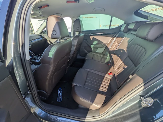 Personenauto, skoda, superb - afbeelding 31 van  57
