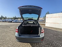 Personenauto, skoda, superb - afbeelding 33 van  57