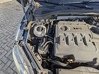 Personenauto, skoda, superb - afbeelding 46 van  57
