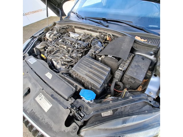 Personenauto, skoda, superb - afbeelding 36 van  46