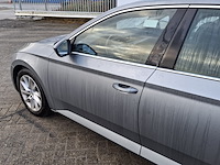 Personenauto, skoda, superb - afbeelding 45 van  46
