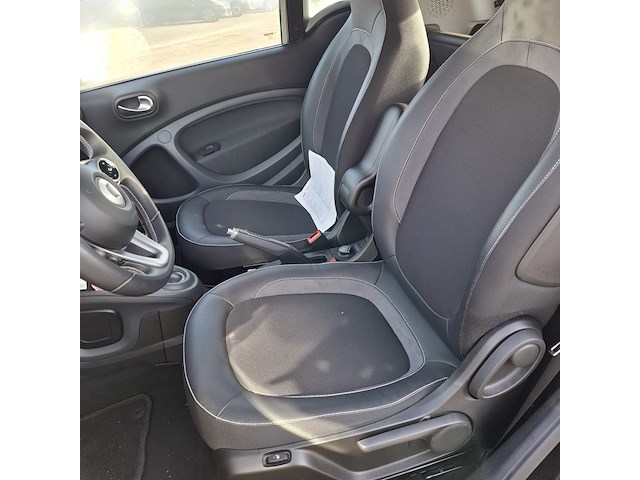 Personenauto, smart, fortwo 1.0 brabus, 2018 - afbeelding 18 van  43